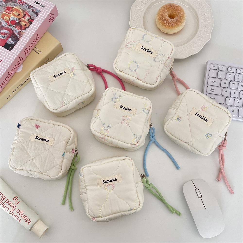 Quilted Cotton Sanitary Makeup Storage Bag Mini Lipstick Cosmetic Case Soft Portable Menstrual Sanitary Napkin Storage Bag