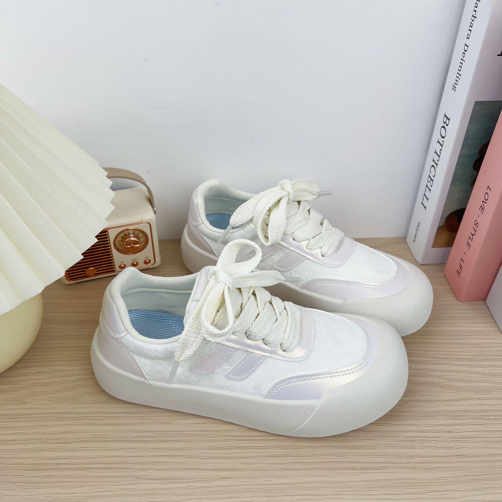 

Mesh breathable little white shoes women s summer 2025 new versatile net shoes women s shoes muffin casual thick baseplate shoes 35