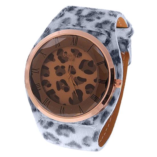 Women's Leopard Faux Leather Strap Charm Roman Numerals Quartz Wrist Watch