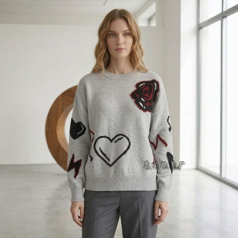 Women Loose Knit Long Sleeve Heart Jacquard Crew Neck Sweater