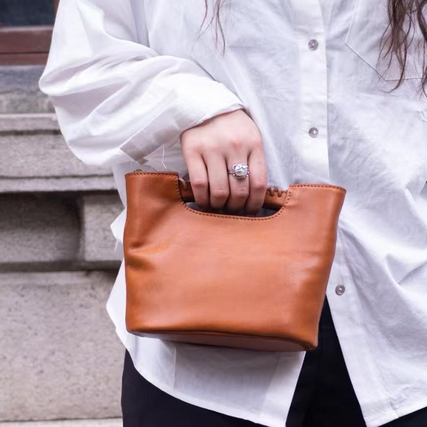 Women's Top-Grain Cowhide Leather Handbag 2025 New Style High-End Retro Real Leather Tote Bag Single Compartment with Adjustable Hand Strap