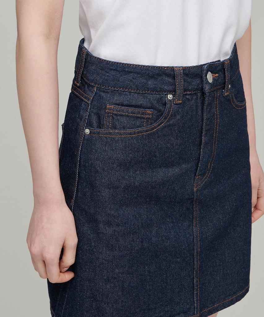 Musinsa Standard Woman Women'S Denim Mini Skirt [Deep Indigo]