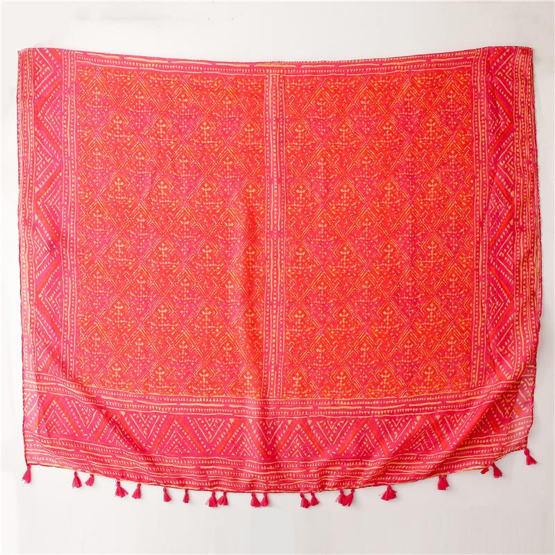 Four Seasons Bohemian Ethnic Style Tourist Sunscreen Shawl Bali Yarn Cotton And Hemp Texture Red Geometric Silk Scarf