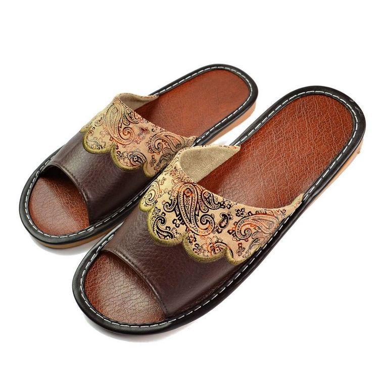 

Шлепанцы из натуральной кожи Летняя мужская обувь Домашние Высококачественные из кожи полного зерна Комнатные тапочки Водонепроницаемая бытовая обувь для пола 44 коричневый