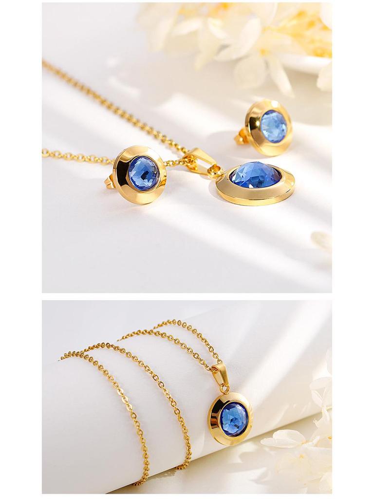 European & American Fashion Crystal Necklace & Earrings Gold Set