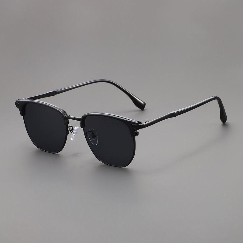 

Fashionable Luxury Square Sunglasses Men ladies Designer Trend Alloy Frame Sun Glasses Vintage Gradient Male Female Oculos Feminino