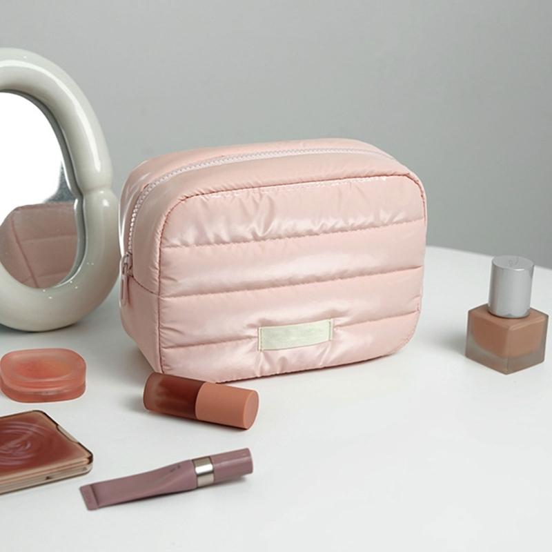 Women's Makeup Bag With Zippered Closure Cosmetic Pouch Toiletries Bag For Travel Daily Use And Gym Essential