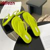 Fashion Female Summer Beach Slides Flip Flops Women Flats Slippers Shoes Casual Fashion Round Toe Ladies Flats Slippers Shoes