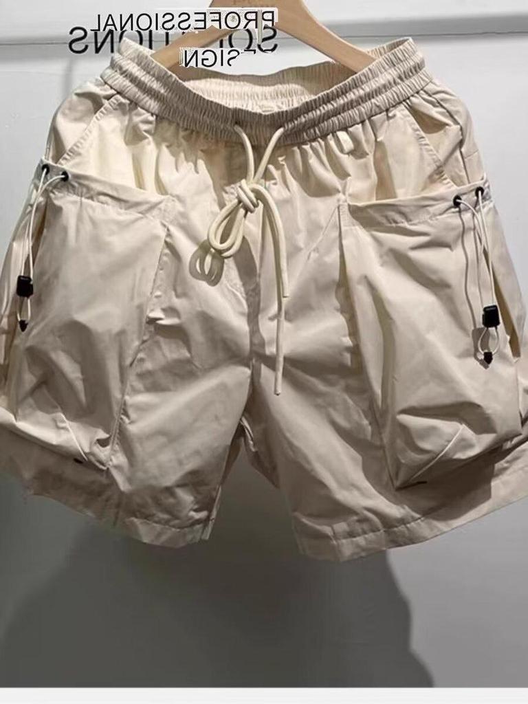 Herren-Sommershorts im koreanischen Stil, trendige lässige Oberbekleidung mit lockerer Passform