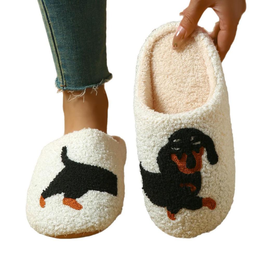 Women's Cozy Cartoon Cotton Slippers - Thick, Warm, Closed Toe for Fall/Winter