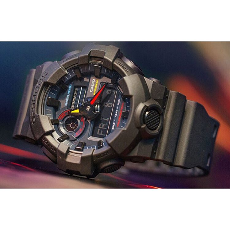 Casio G-Shock Tema Serisi Moda Trendi Neon Stil Çift Ekran Darbeye Dayanıklı Su Geçirmez Spor Kuvars Mekanizma Reçine Kayış GA-700BMC-1A