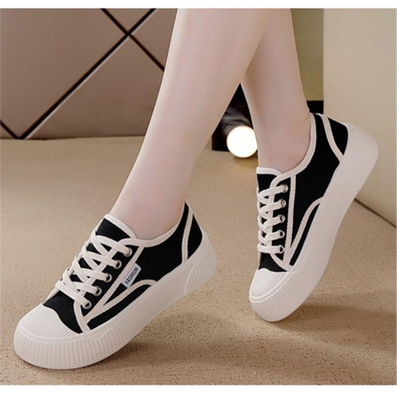 

2025 spring and summer new canvas shoes women s versatile flat-soled white shoes summer breathable student cloth shoes popular women s shoes 35