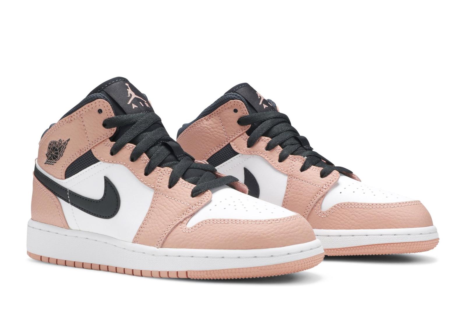 Кроссовки Air Jordan 1 Mid GS Pink Quartz Retro 555112-603 40