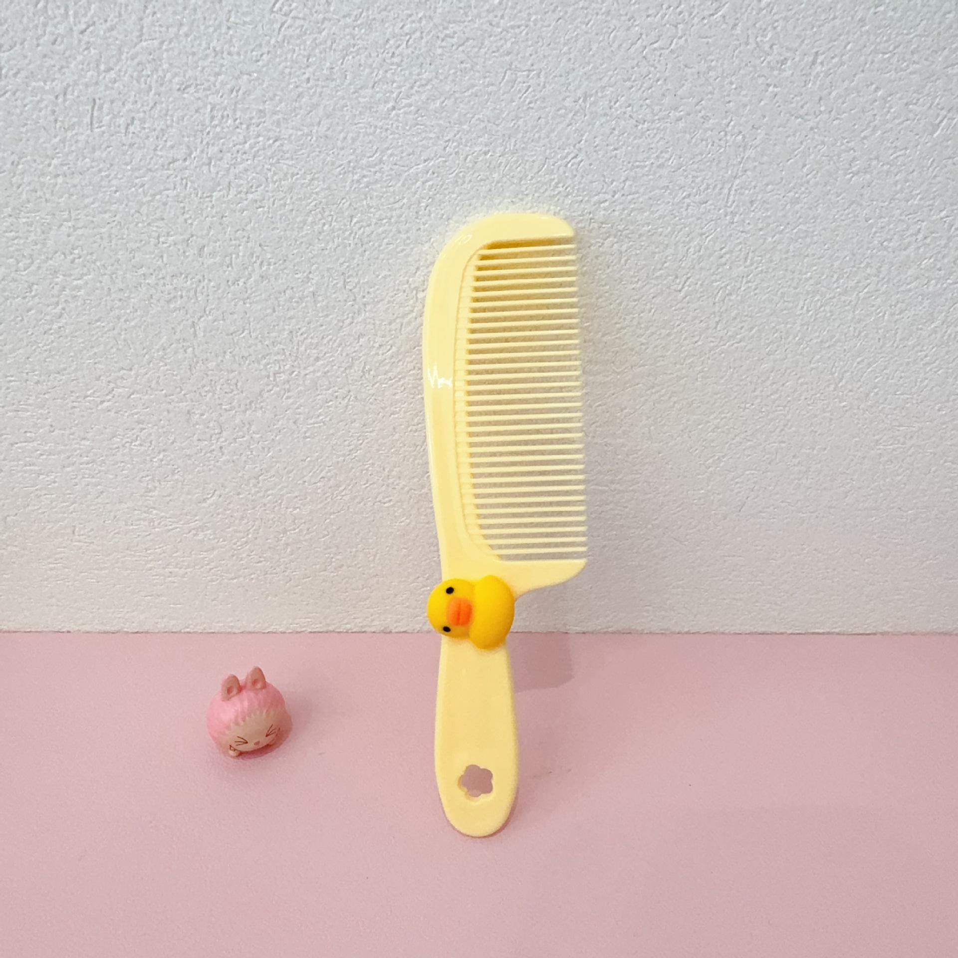 

Мини-расческа для волос с героями мультфильмов для девочек — портативный и милый инструмент для ухода за волосами для детей и студентов