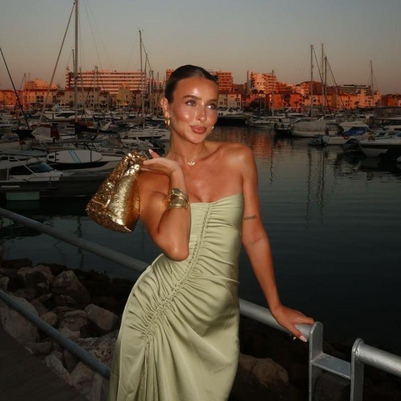 Street Style Solid Color Pleated Casual Open Fork Sexy Breast Royal Sister Style All-in-one Long Dress