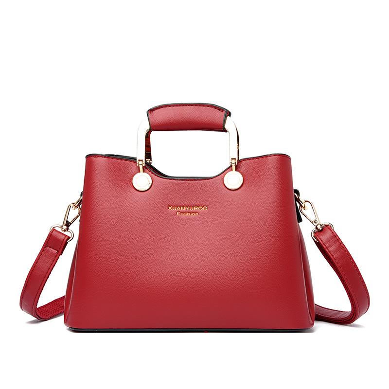 Neue Umhänge-Schultertasche für Damen  Modische und Atmosphärische Damenhandtasche für Frauen  Europäisch und Amerikanisch brown