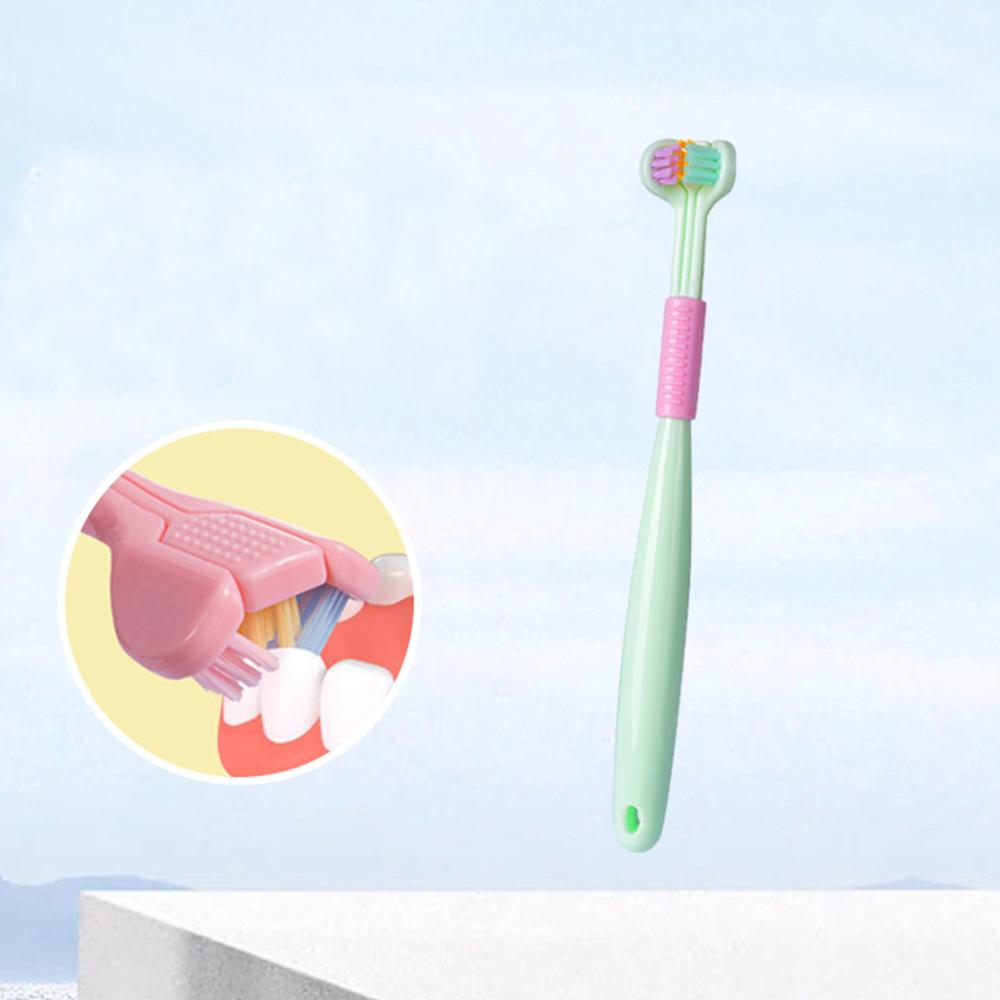 

Трехсторонняя зубная щетка с мягкой щетиной ДЕТСКАЯ Трехголовая зубная щетка с мягкой щетиной Упаковка в поликарбонатную тубу зелёный