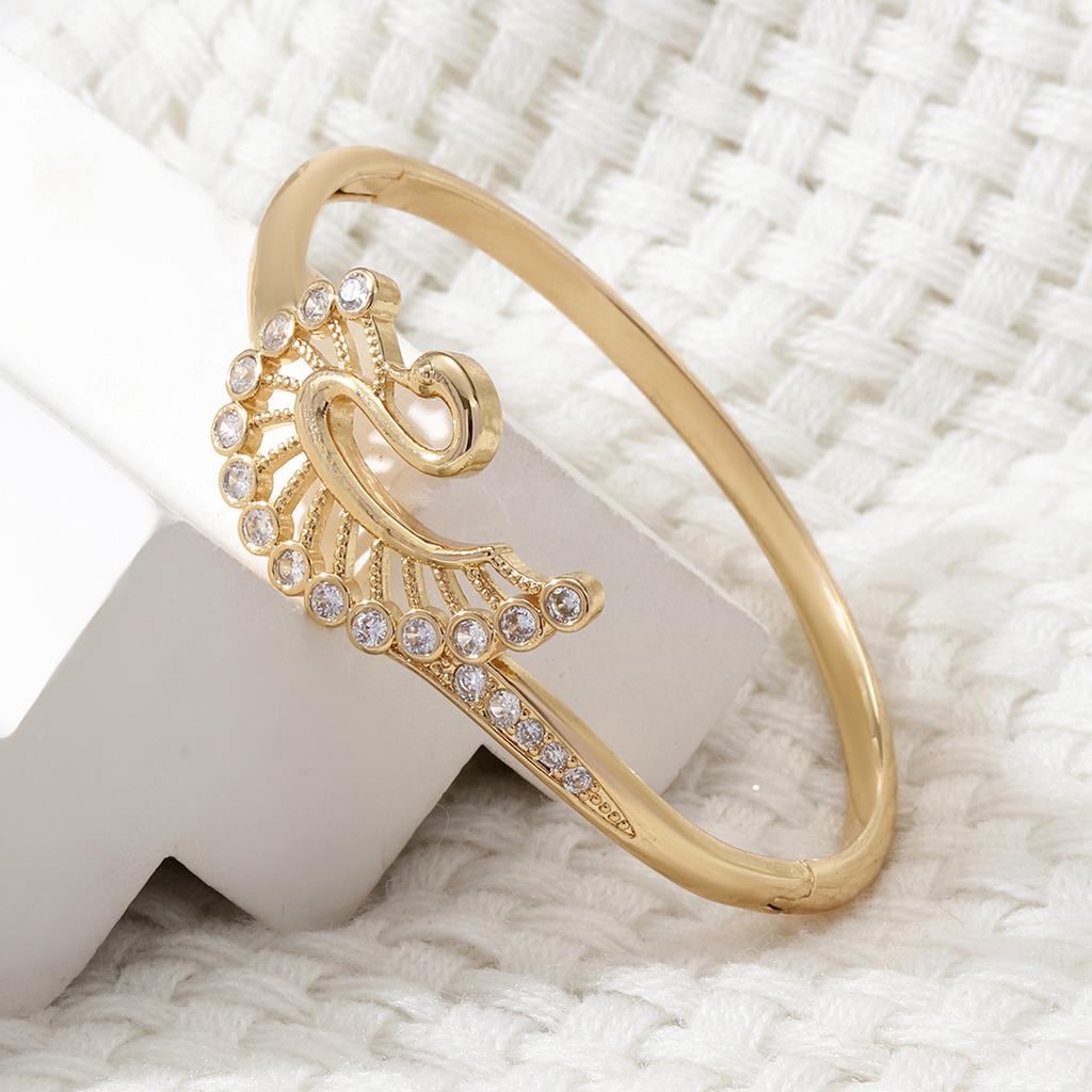 European and American Zircon Swan Bracelet, Fashionable Banquet Bracelet, Retro Palace Style Ladies Bracelet