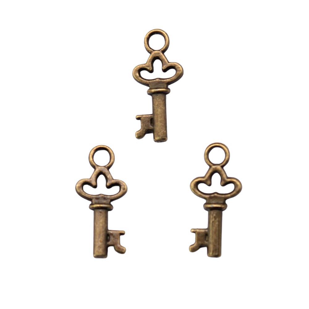 Simple Skeleton Key Charms Multi Color Alloy Pendants For Vintage Themed Jewelry