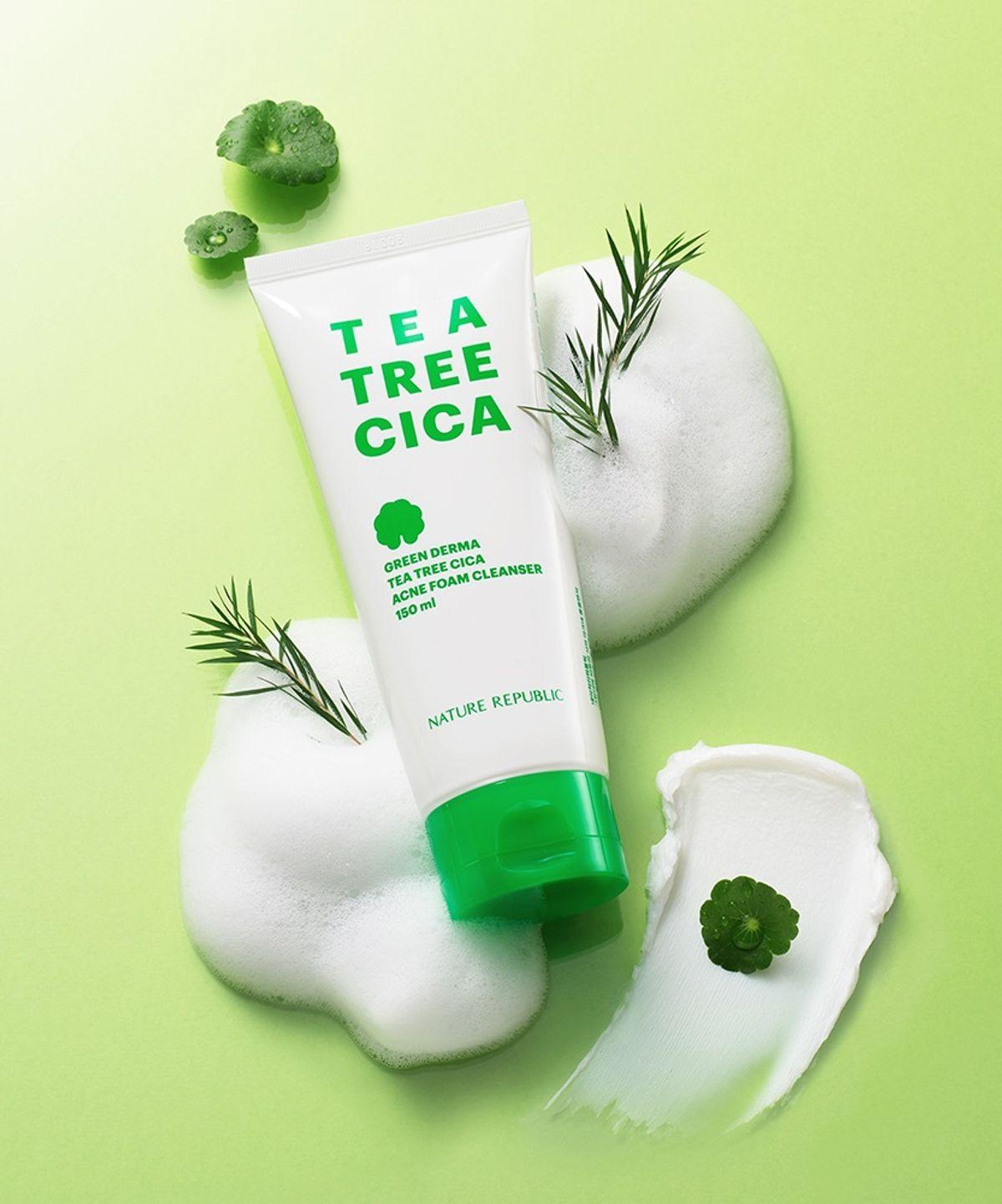 Пенка для умывания Green Derma с чайным деревом и цика от акне
