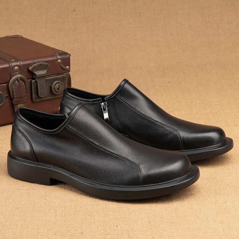 

Осень и Зима Кашемир Повседневные Новые Мужские Туфли Теплые и Удобные Боковая Молния Кожаные Туфли 37