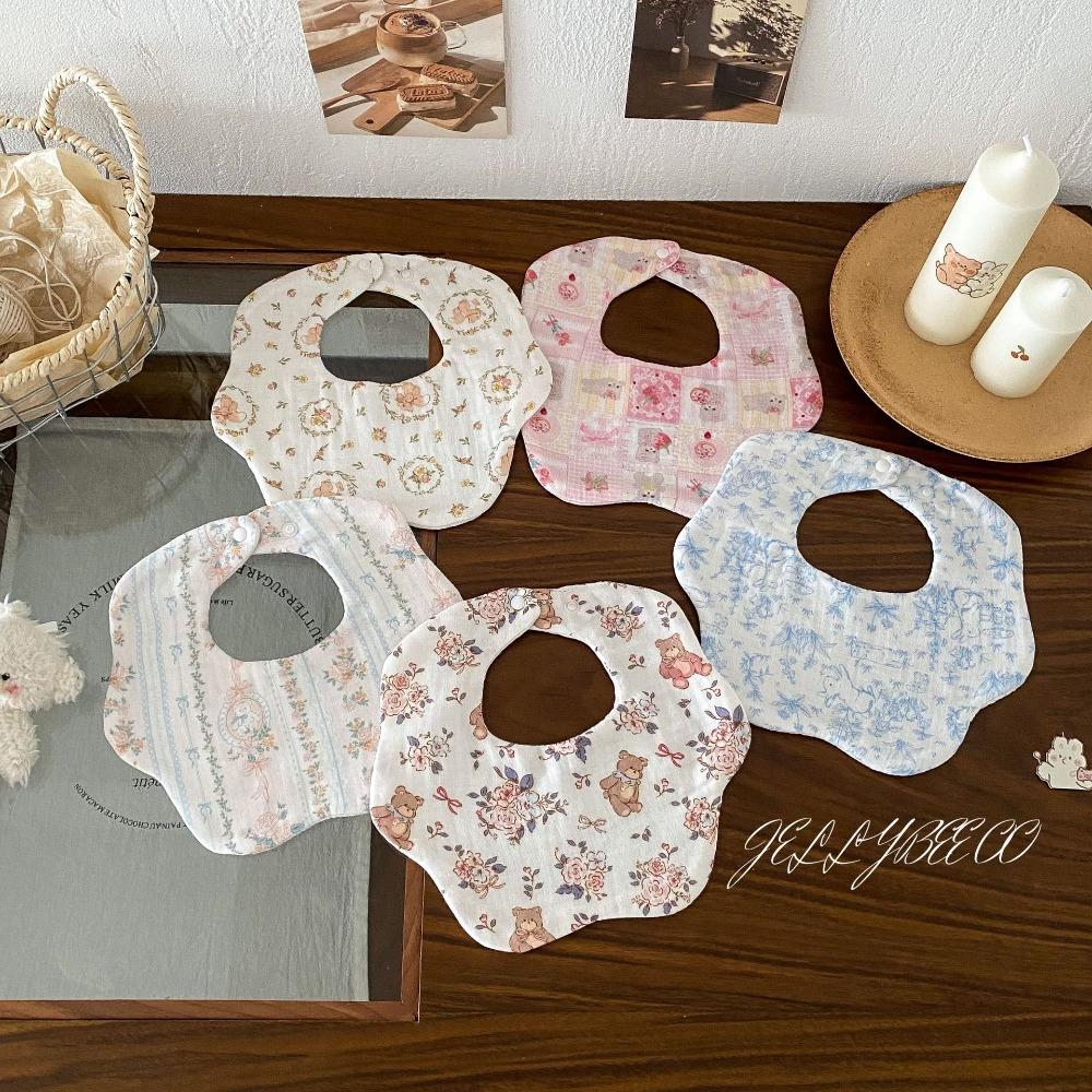 Baby Bibs Cotton Newborn Waterproof Burp Cloths Adjustable Infant Girls and Boys Cute Cartoon Print Bib Baby Feeding Accessories