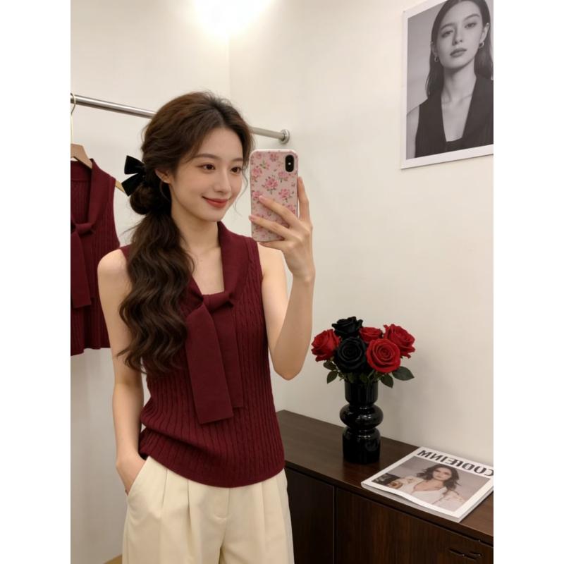 Strap-back Tank Top for Women, New Summer Outerwear Style, Extremely Beautiful, Backless, High-end, Sleeveless, Neck-attached Top