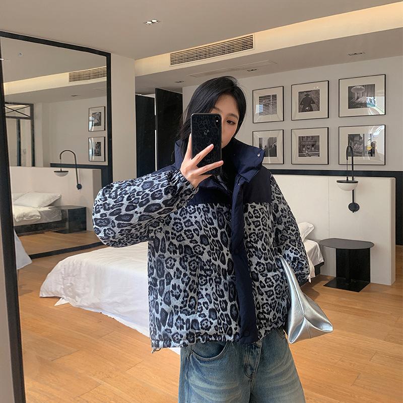 Abrigo Corto Estampado con Cuello Alto y Acolchado Grueso de Algodón Chaqueta de Invierno