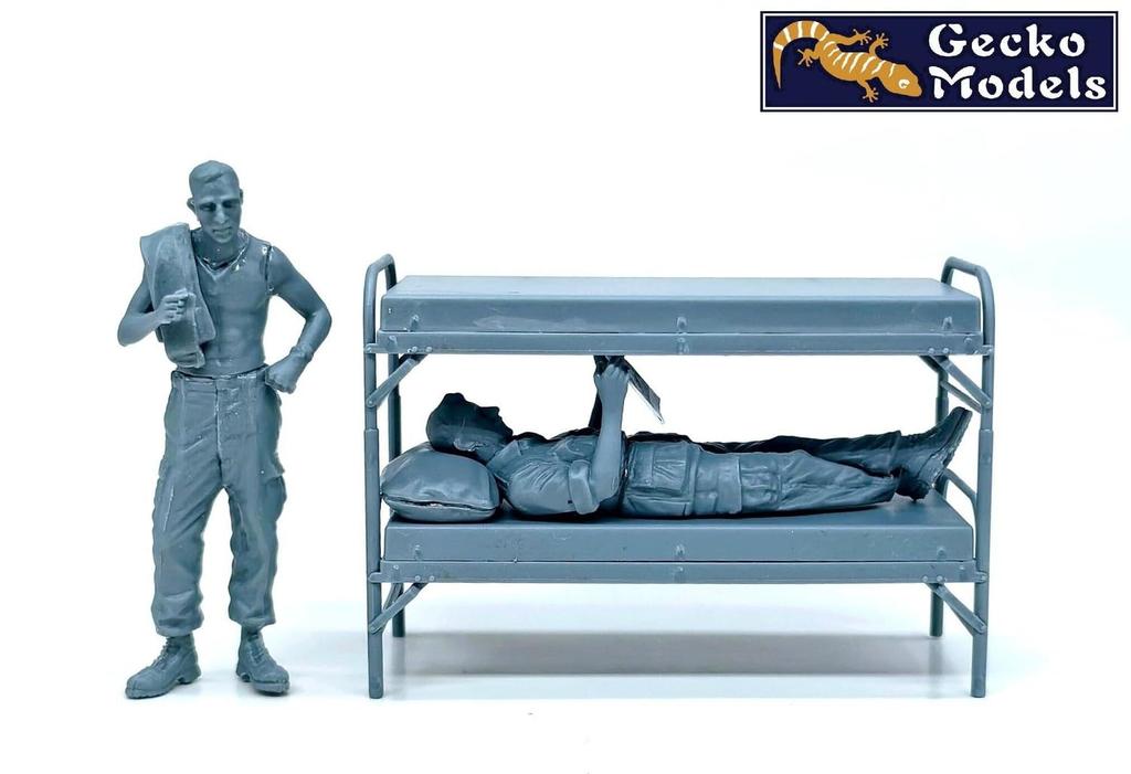 Gecko Model Scale US Military Base Container Barracks Vietnam Plastic Model Kit GEC35GM0116 1/35 (Scenery)
