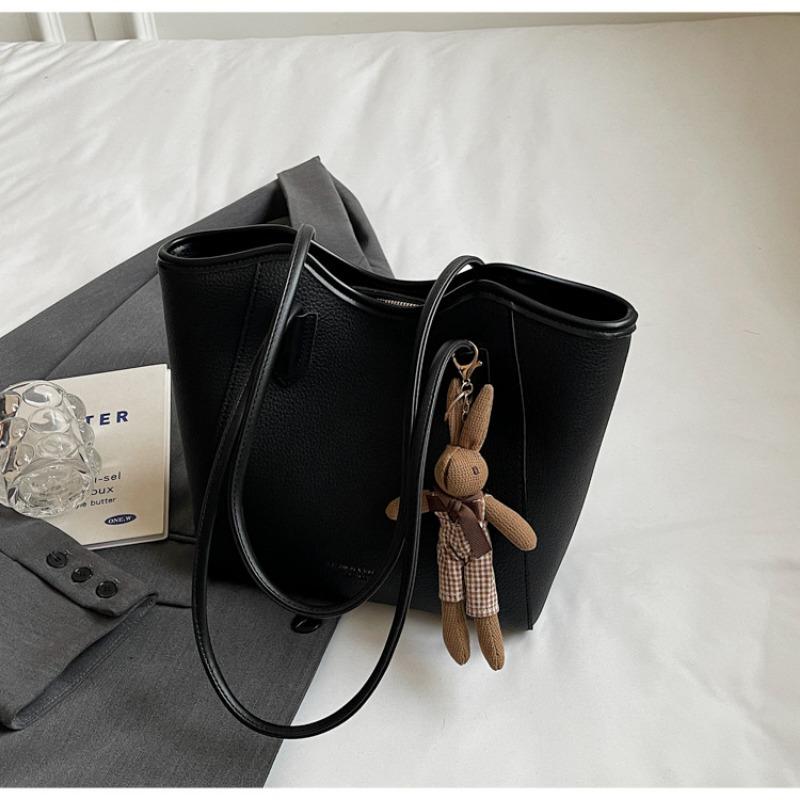 Yuezi texture retro commuter bag new women's bag simple and versatile shoulder bag fashionable tote bag