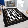 Quadratische Schachbrett-Teppichmatte Rutschfest Kinderzimmer Dekor Matte Teppich Schach-Teppich Schwarzer Teppich mit Gold Wohnzimmer Spielzimmer Heimdekoration Teppiche