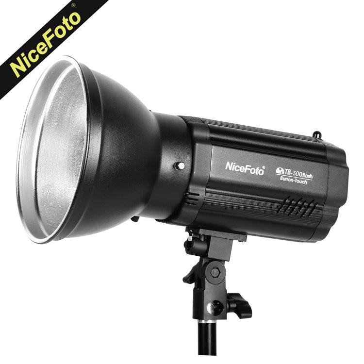 

Хорошая вспышка TB-300 Compact для свадебной зеркальной камеры для профессиональной фотографии