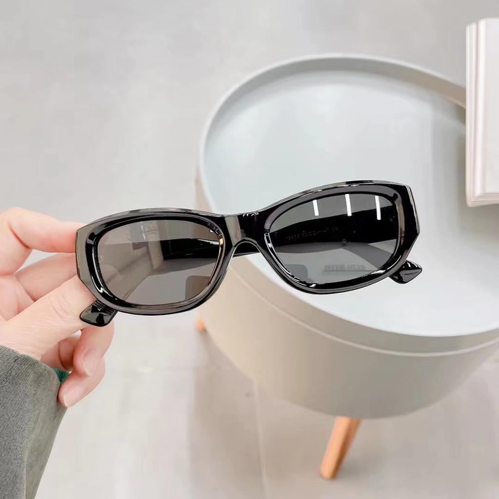 New Fashion Sunglasses Women Men Rectangle UV400 Protection Vintage Retro Outdoor Travel Sun Glasses
