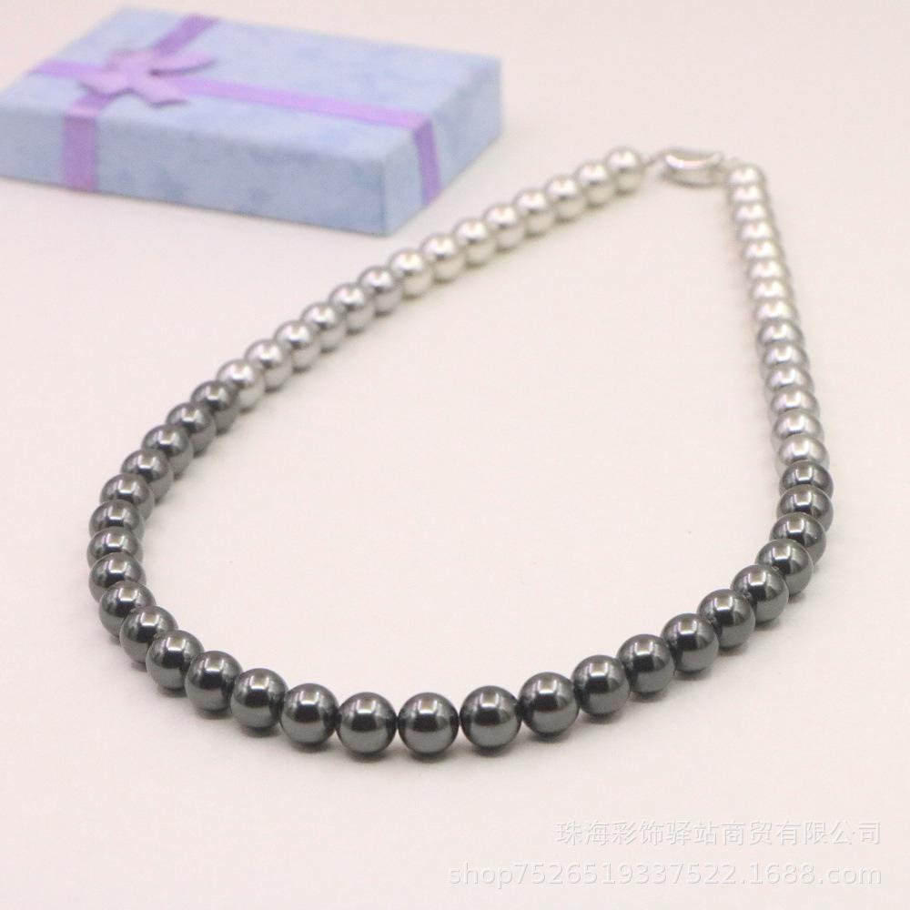 Elegant Gradient Pearl Necklace: High-End Light Luxury Retro Choker for Women