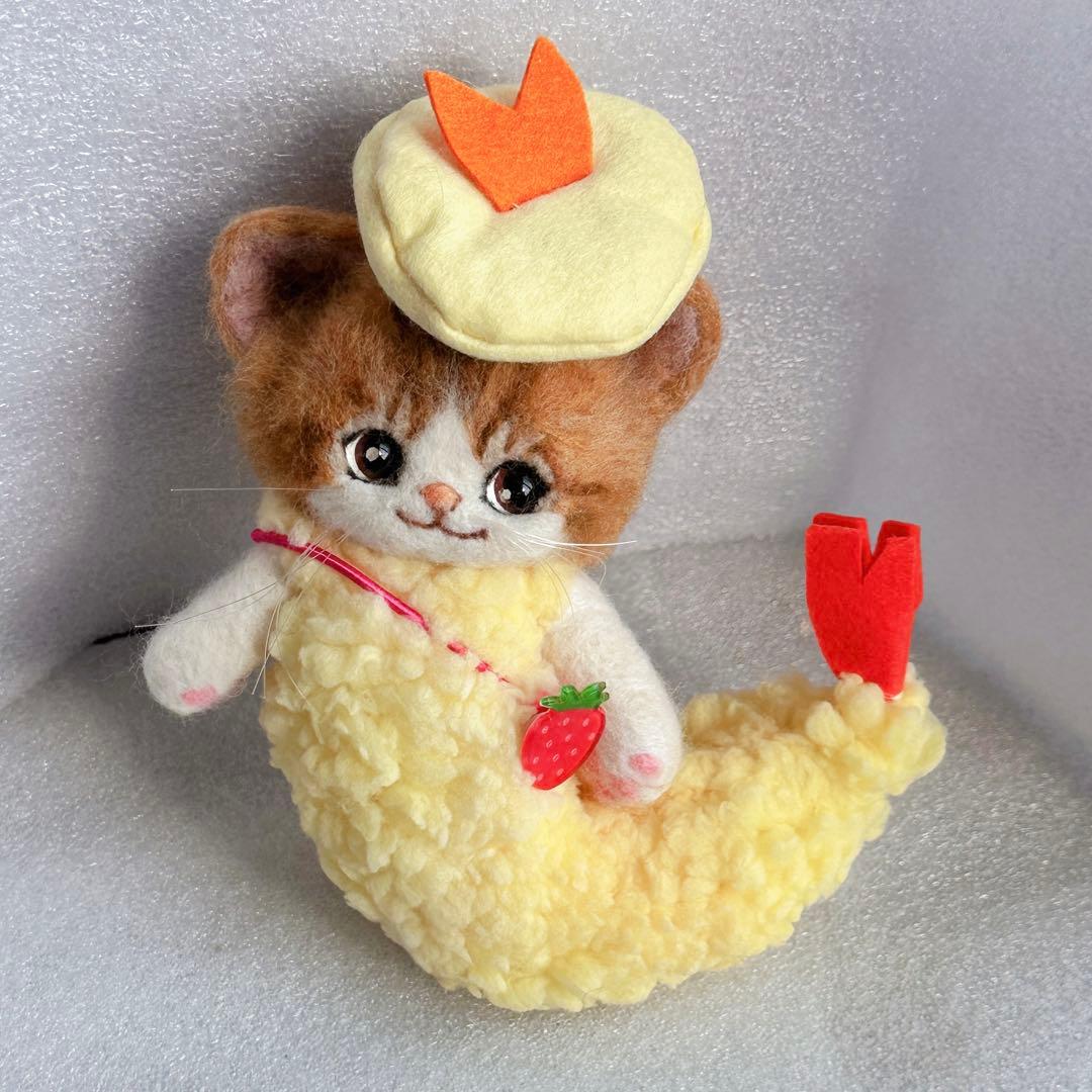 

[USED] Chata Artist Cat Teddy Bear Handmade Plush Wool Felt