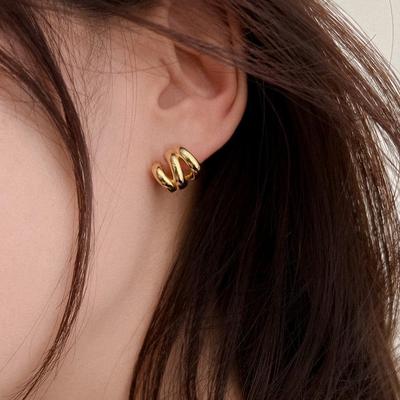 Boucles d'oreilles à clous métalliques coréennes rétro multi-cercles pour femmes - Bijoux simples, polyvalents et élégants