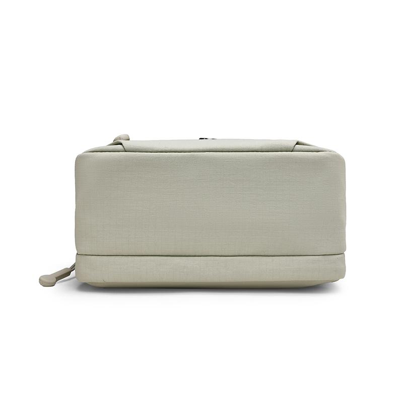 Women's Nylon Shoulder Bag Solid Color Portable Crossbody Bag