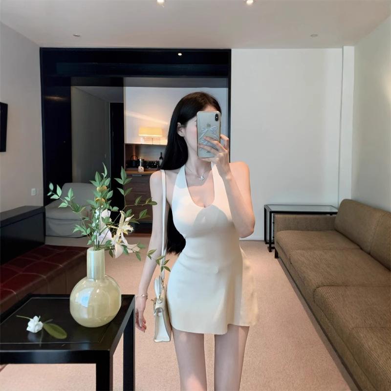 Pure desire sexy neck sling dress female slim fit purple knitted short skirt backless waist a word skirt