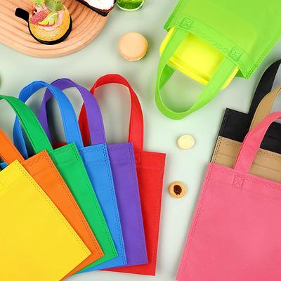 5 sacs à surprises vierges 15/20/25 cm Tissu non tissé Réutilisable Festival Rangement cadeaux Sacs d'articles de fête pour Anniversaire d'enfants TMZ