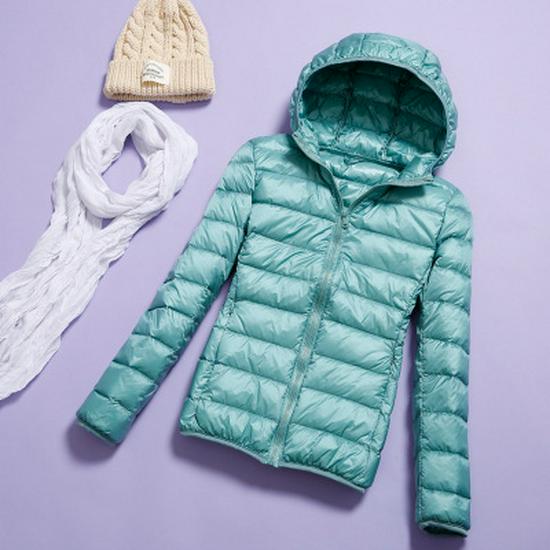 2025 Women's Hooded Lightweight Slim-Fit Down Jacket