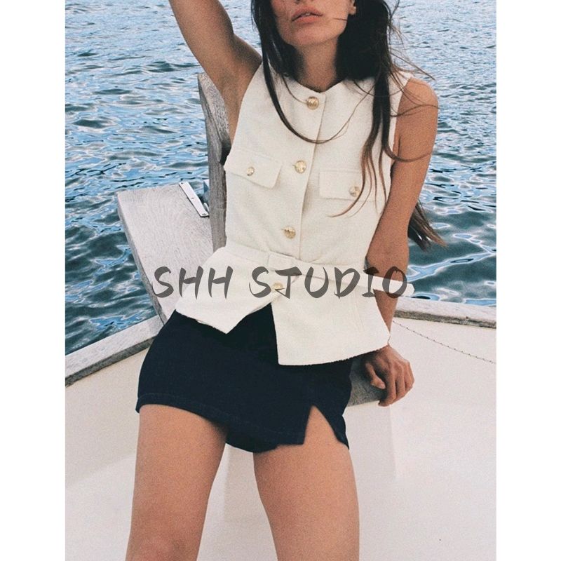 Summer New Product Women's Clothes Gold Decorated Row Button Sleeveless Round Neck with Belt Texture Vest Tops 2132091