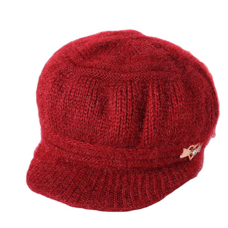 Winter new middle-aged and elderly hats women's fleece warm women's ear protectors knitted wool hats mother grandma hats women