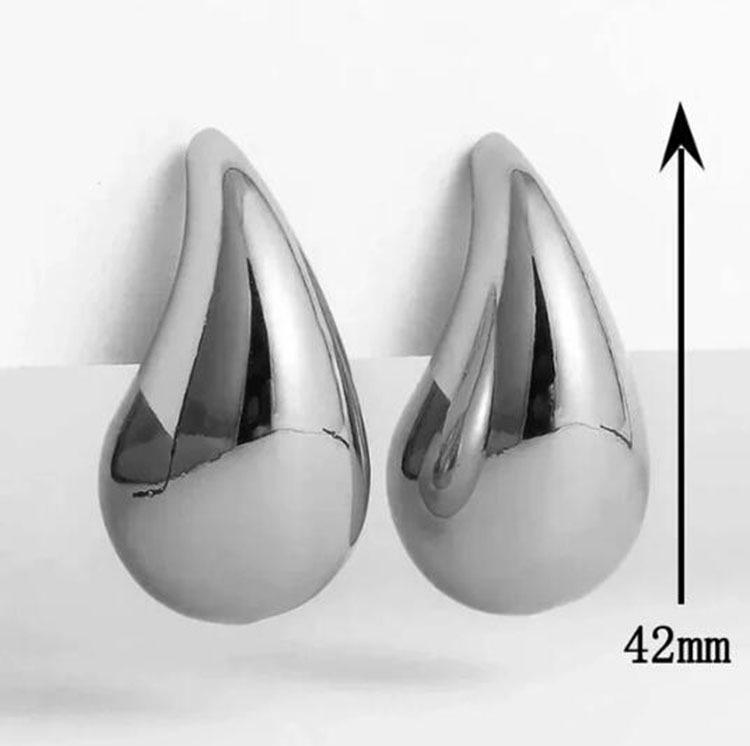 

Серьги-кольца с подвесками-капельками с золотым покрытием: Стильный европейский и американский дизайн для женщин