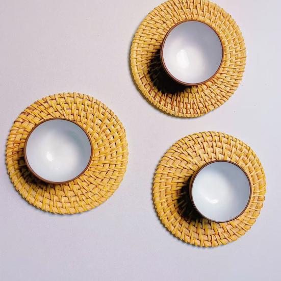 Handwoven Rattan Coaster Set Heat-Resistant Placemats for Cups Teapots Casserole Natural Eco-Friendly Rustic Table Protector for Home