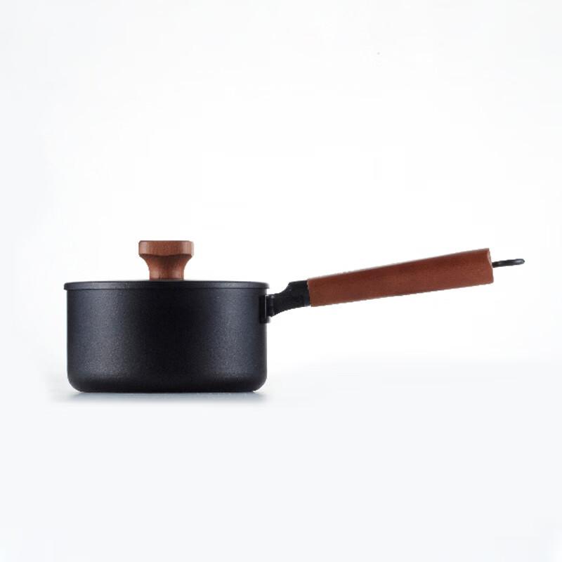 

ZISIZ Traditional Non-stick Iron Pot