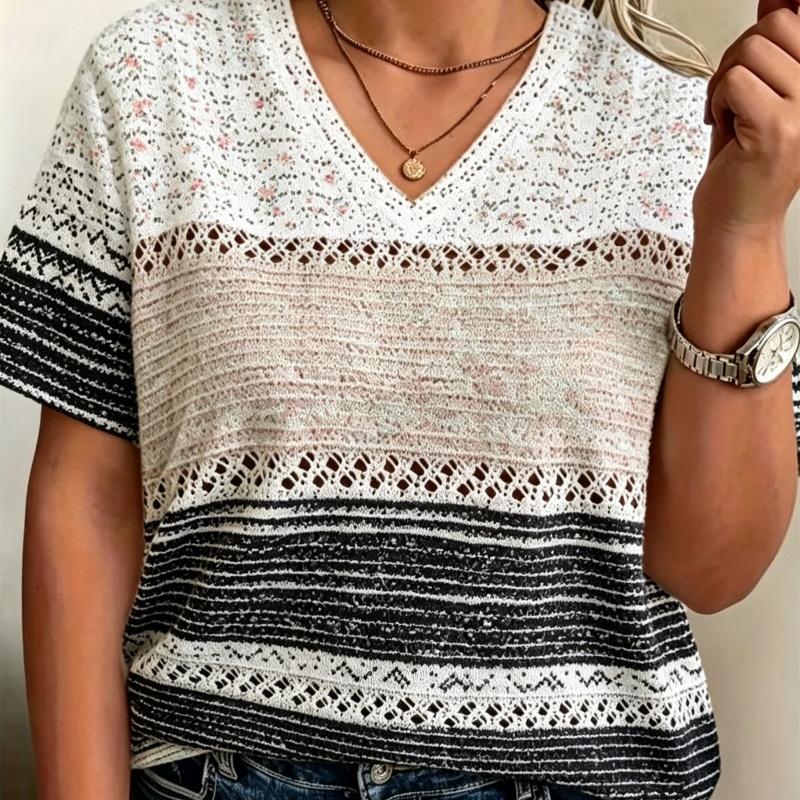 

T-shirt with Short Sleeves L