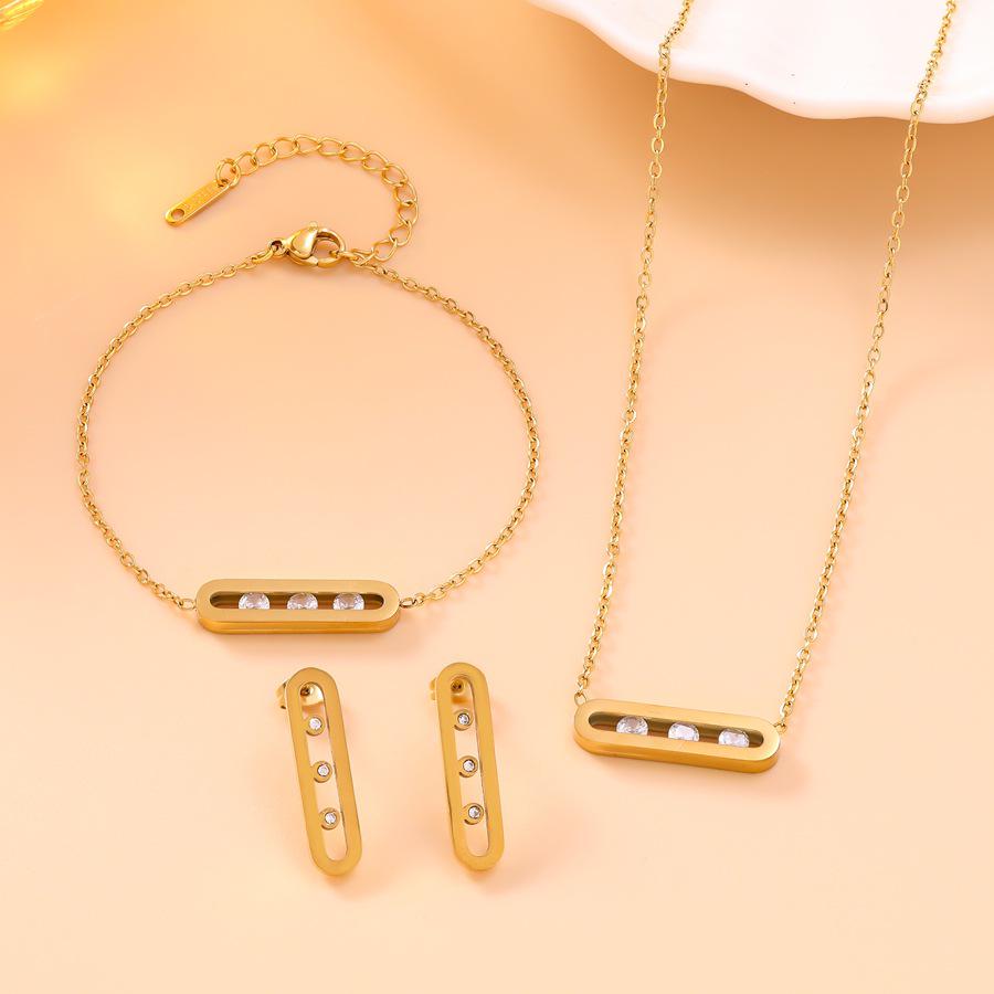 Set di Gioielli in Acciaio Inossidabile Placcato Oro 18K con Zirconi: Collana, Bracciale e Orecchini