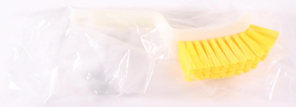 Kanda Heat-Resistant Scraper Brush, Yellow, 380323