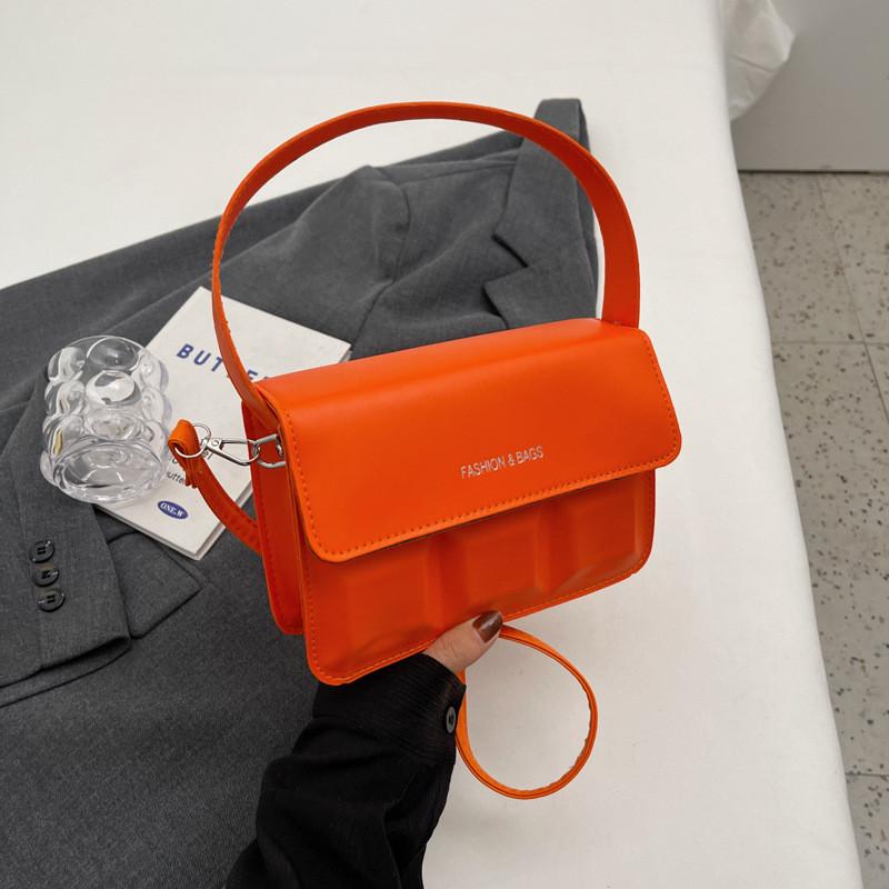 

Stylish Autumn New Arrival Pu Small Handbag With Floral Design For Women In Black White And Green Colors помаранчевий