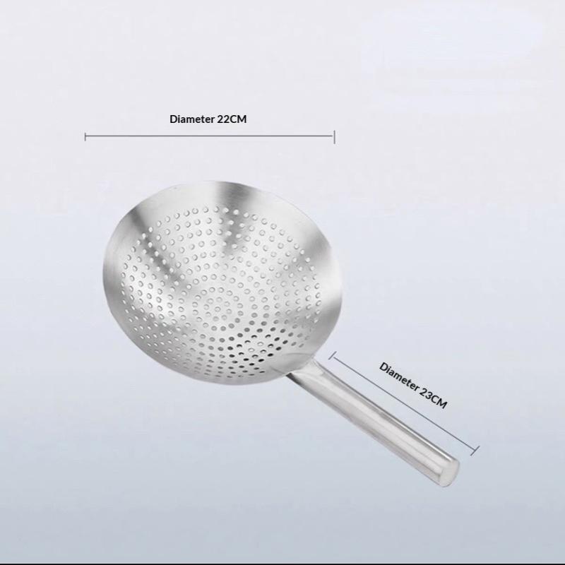 Cooking Made Easy with Stainless Steel Skimmer Spoon Mesh Design for Noodle Dumpling Straining Long Handle